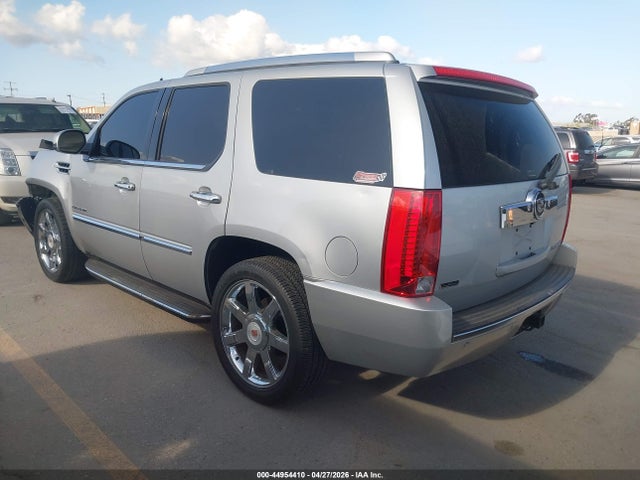 Продаж на аукціоні авто 2011 Cadillac Escalade Luxury, vin: 1GYS4BEF0BR234735, номер лоту: 44954410