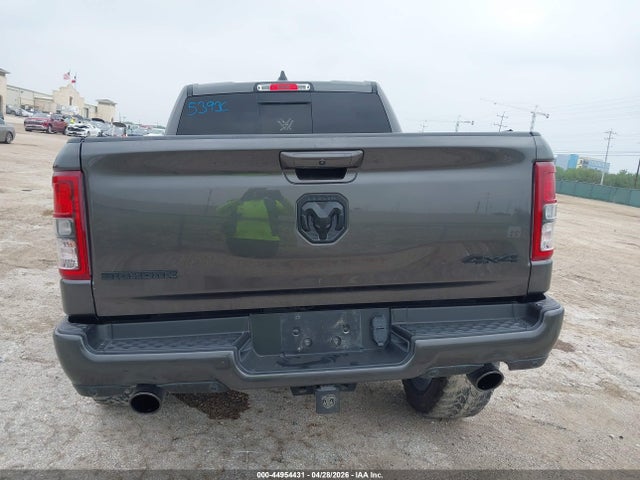 1C6SRFFTXNN220671 RAM 1500 Big Horn 4x4 5&#039;7 Box