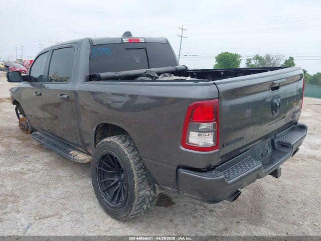 1C6SRFFTXNN220671 RAM 1500 Big Horn 4x4 5&#039;7 Box