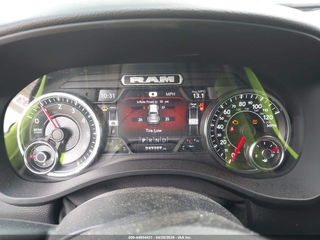 1C6SRFFTXNN220671 RAM 1500 Big Horn 4x4 5&#039;7 Box