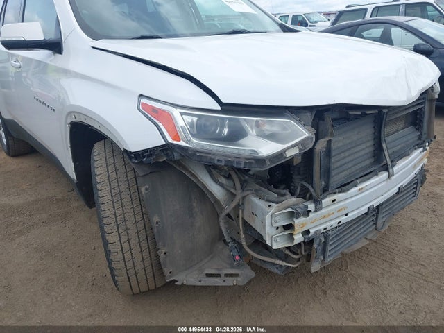 1GNEVGKW4JJ259739 Chevrolet Traverse Lt Cloth