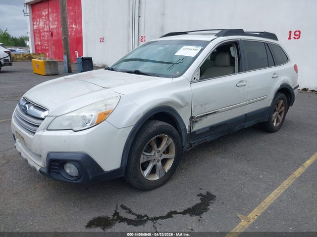 2014 Subaru Outback 2.5i Limited მანქანა იყიდება აუქციონზე, vin: 4S4BRBLC3E3261656, აუქციონის ნომერი: 44954548