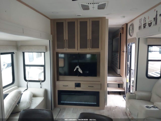 Aukcja sprzedaży 2025 Forest River Sandpiper, vin: 4X4FSAP26SJ047204, numer aukcji: 44954581