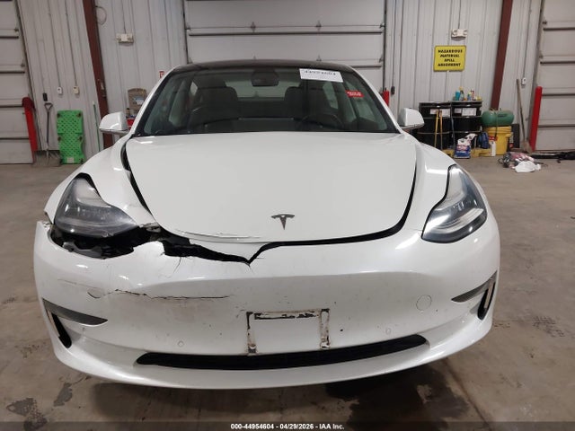 Продажа на аукционе авто 2019 Tesla Model 3 Long Range/mid Range/standard Range/standard Range Plus, vin: 5YJ3E1EA0KF484486, номер лота: 44954604