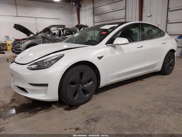 Продажа на аукционе авто 2019 Tesla Model 3 Long Range/mid Range/standard Range/standard Range Plus, vin: 5YJ3E1EA0KF484486, номер лота: 44954604