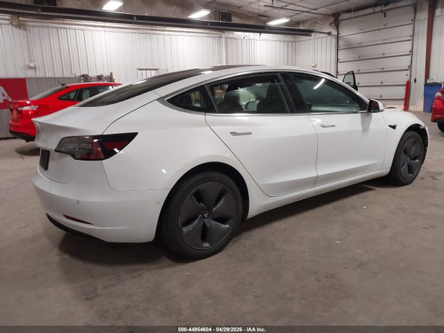 Продажа на аукционе авто 2019 Tesla Model 3 Long Range/mid Range/standard Range/standard Range Plus, vin: 5YJ3E1EA0KF484486, номер лота: 44954604