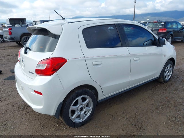 44954605 :رقم المزاد ، ML32A3HJ2JH005808 vin ، 2018 Mitsubishi Mirage Es مزاد بيع
