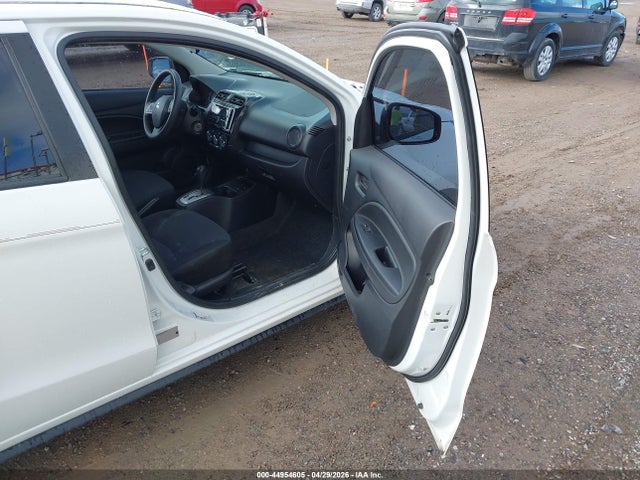 44954605 :رقم المزاد ، ML32A3HJ2JH005808 vin ، 2018 Mitsubishi Mirage Es مزاد بيع