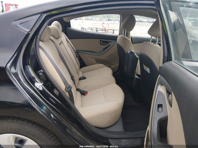 44954632 :رقم المزاد ، 5NPDH4AE0GH684671 vin ، 2016 Hyundai Elantra Se مزاد بيع