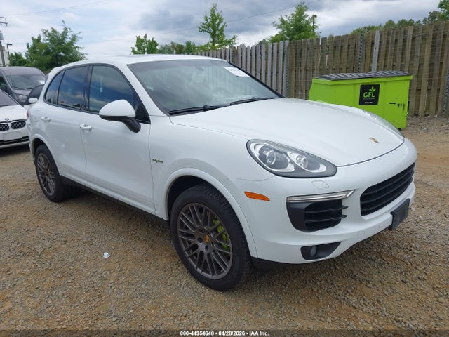 44954648 :رقم المزاد ، WP1AE2A2XHLA71295 vin ، 2017 Porsche Cayenne E-hybrid S Platinum Edition مزاد بيع