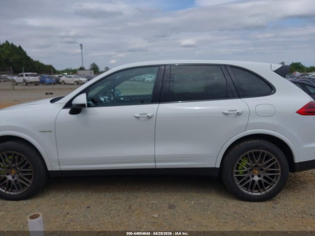 2017 Porsche Cayenne E-hybrid S Platinum Edition მანქანა იყიდება აუქციონზე, vin: WP1AE2A2XHLA71295, აუქციონის ნომერი: 44954648