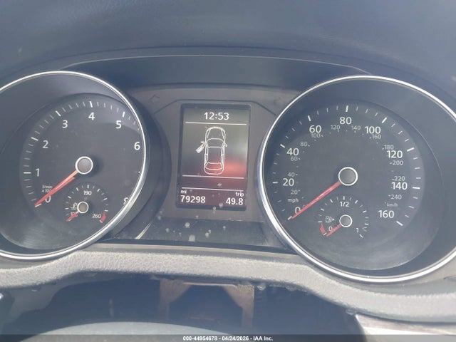 1VWBA7A33JC031022 Volkswagen Passat 2.0t Se