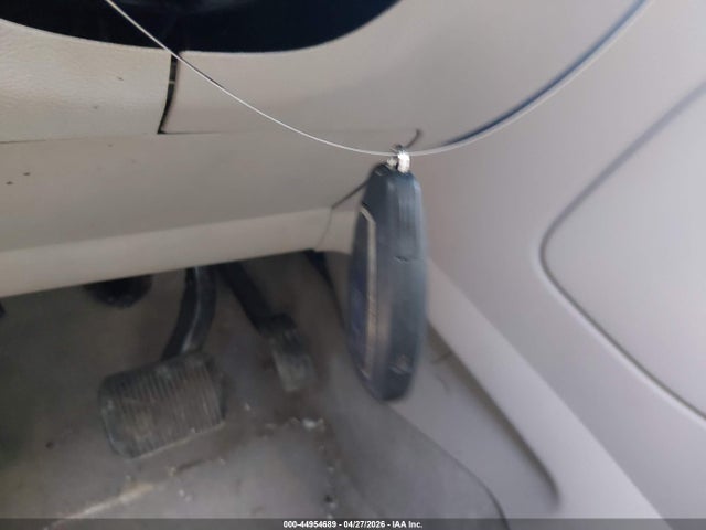 44954689 :رقم المزاد ، 1FADP5BUXFL100520 vin ، 2015 Ford C-max Hybrid Sel مزاد بيع