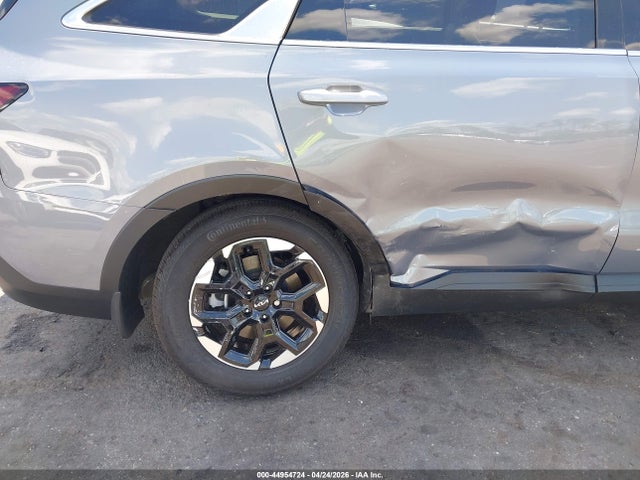 Продажа на аукционе авто 2025 Kia Sorento S, vin: 5XYRLDJC3SG315581, номер лота: 44954724