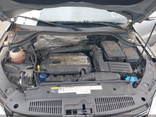 2015 Volkswagen Tiguan Se მანქანა იყიდება აუქციონზე, vin: WVGBV7AX5FW507749, აუქციონის ნომერი: 44954764
