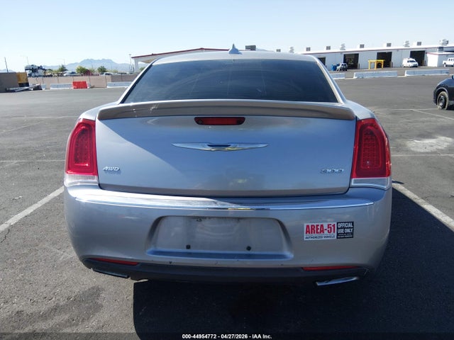 Chrysler 300 Anniversary Edition 2016 2C3CCARG0GH325042 Image 17