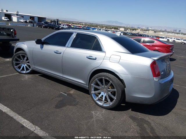 Chrysler 300 Anniversary Edition 2016 2C3CCARG0GH325042 Image 3