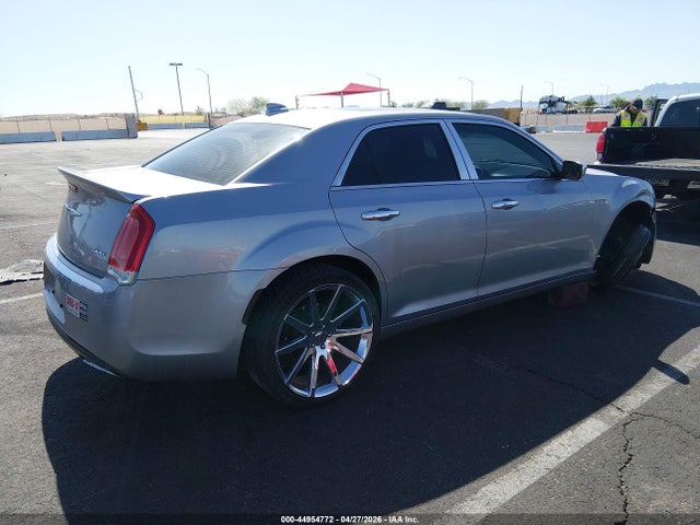 Chrysler 300 Anniversary Edition 2016 2C3CCARG0GH325042 Image 4