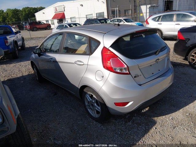 44954773 :رقم المزاد ، 3FADP4EJ7HM153673 vin ، 2017 Ford Fiesta Se مزاد بيع