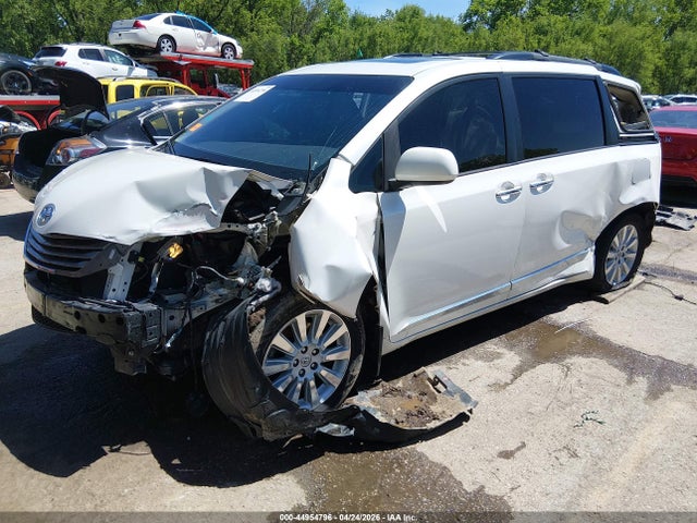 Продаж на аукціоні авто 2016 Toyota Sienna Xle 7 Passenger, vin: 5TDDK3DC2GS136705, номер лоту: 44954796