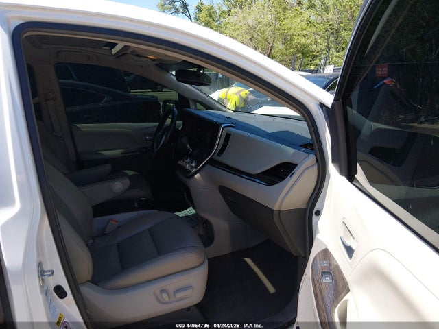 Продаж на аукціоні авто 2016 Toyota Sienna Xle 7 Passenger, vin: 5TDDK3DC2GS136705, номер лоту: 44954796