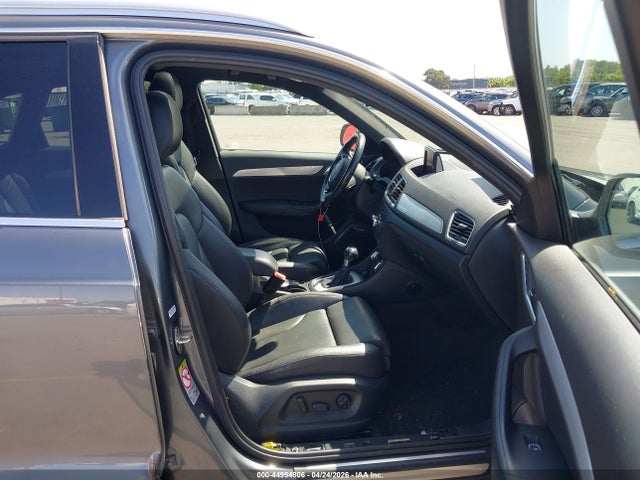 WA1GFCFSXFR011982 Audi Q3 2.0t Premium Plus