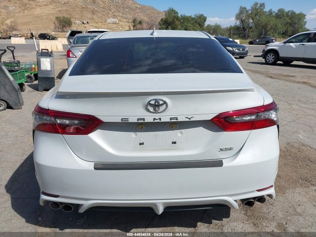 44954838 :رقم المزاد ، 4T1K61AK7NU009898 vin ، 2022 Toyota Camry Xse مزاد بيع