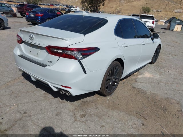 44954838 :رقم المزاد ، 4T1K61AK7NU009898 vin ، 2022 Toyota Camry Xse مزاد بيع