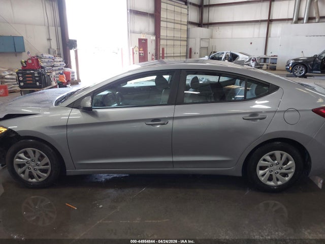 5NPD74LF1HH148757 Hyundai ELANTRA SE