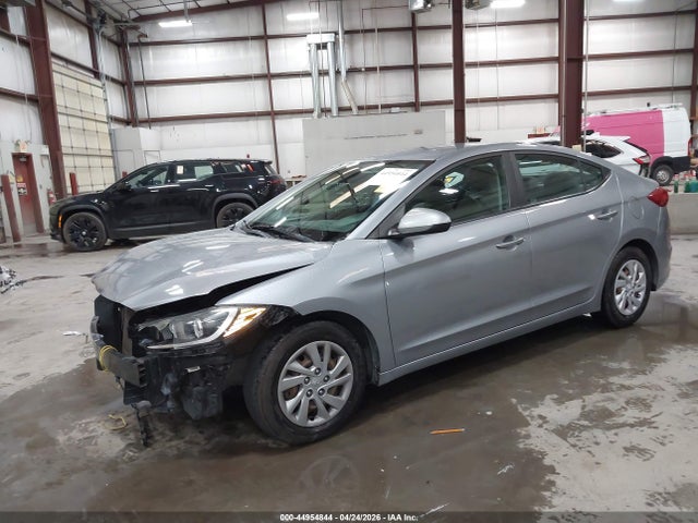 5NPD74LF1HH148757 Hyundai ELANTRA SE