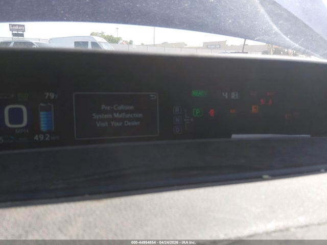 Toyota Prius Four 2017 JTDKARFU3H3529828 Image 7