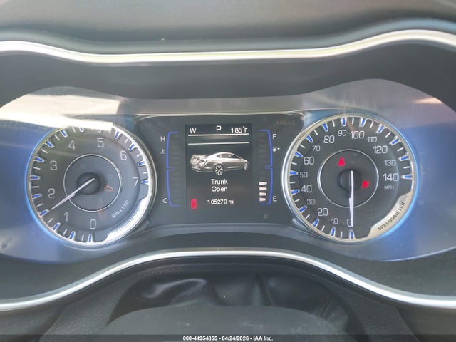 44954855 :رقم المزاد ، 1C3CCCAB7FN743521 vin ، 2015 Chrysler 200 Limited مزاد بيع