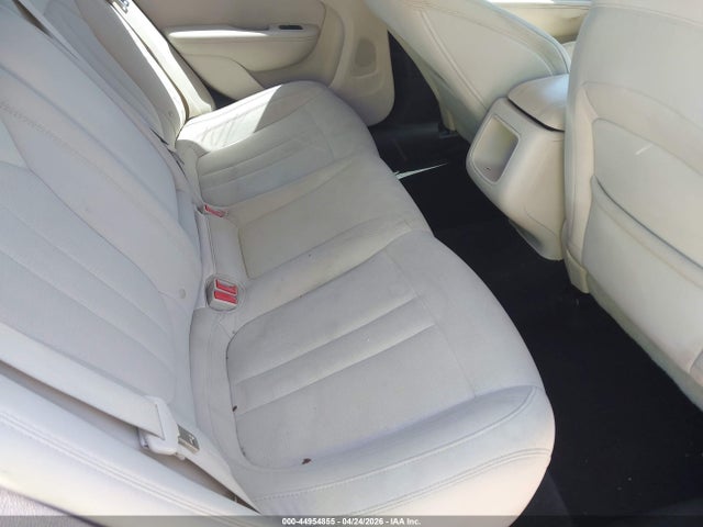 44954855 :رقم المزاد ، 1C3CCCAB7FN743521 vin ، 2015 Chrysler 200 Limited مزاد بيع