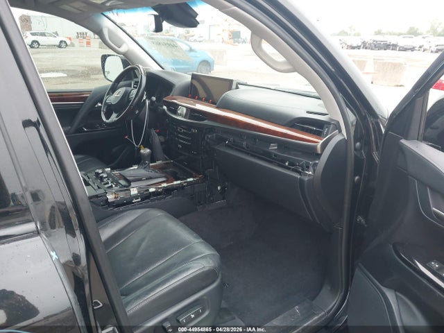 44954865 :رقم المزاد ، JTJHY7AX6J4253105 vin ، 2018 Lexus Lx 570 Three-row مزاد بيع