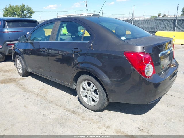 1G1JC5SG9F4192757 Chevrolet Sonic Lt Auto