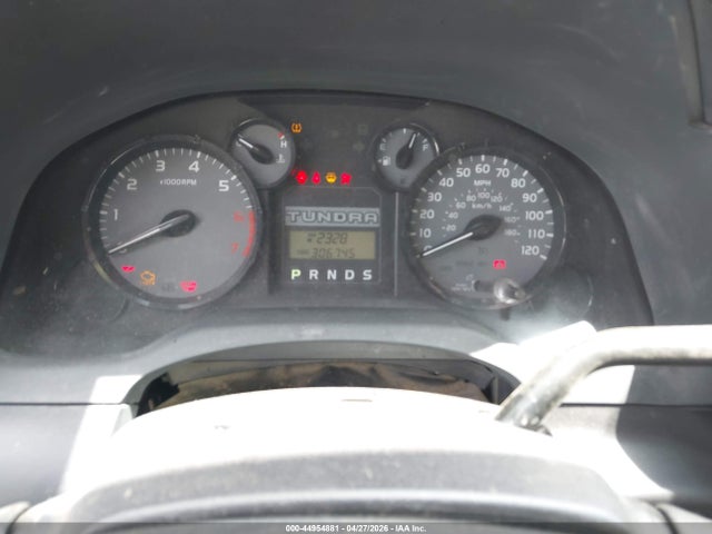 5TFNU5F12EX033247 Toyota Tundra Sr V6