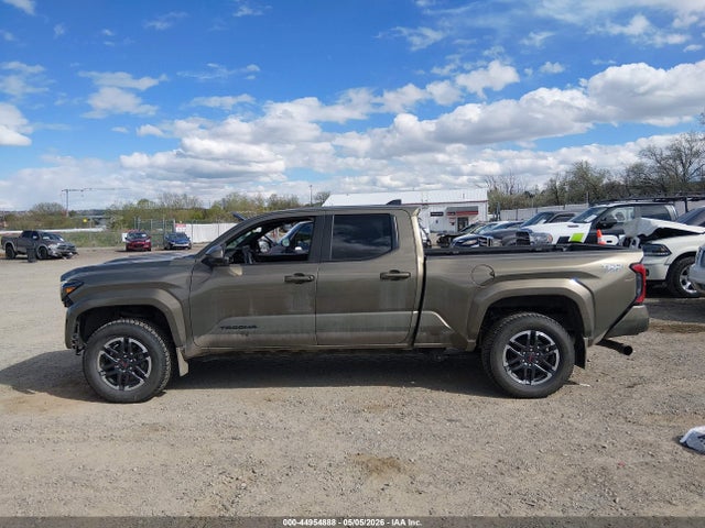 Продаж на аукціоні авто 2024 Toyota Tacoma Trd Sport, vin: 3TMLB5JN4RM064261, номер лоту: 44954888