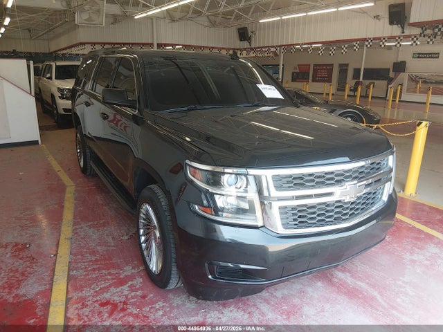 Продаж на аукціоні авто 2017 Chevrolet Suburban Lt, vin: 1GNSKHKC9HR180974, номер лоту: 44954936