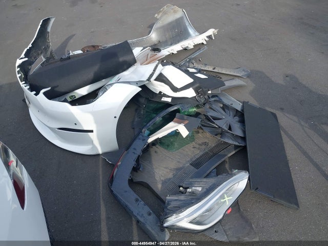 2022 Tesla Model S Dual Motor All-wheel Drive მანქანა იყიდება აუქციონზე, vin: 5YJSA1E53NF469124, აუქციონის ნომერი: 44954947