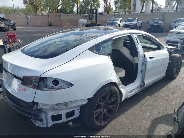 2022 Tesla Model S Dual Motor All-wheel Drive მანქანა იყიდება აუქციონზე, vin: 5YJSA1E53NF469124, აუქციონის ნომერი: 44954947