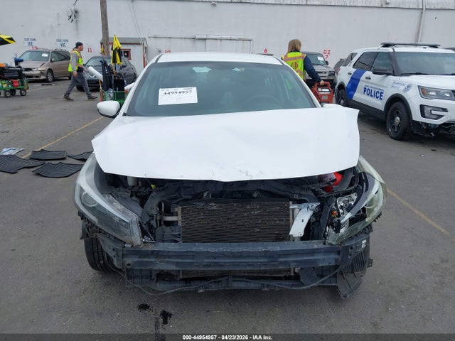 3KPFK4A79HE093983 KIA FORTE LX