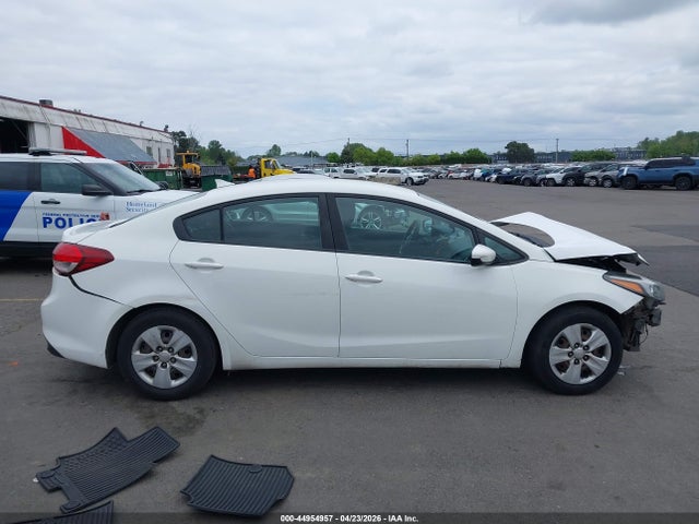 3KPFK4A79HE093983 KIA FORTE LX