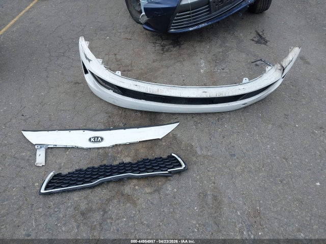 3KPFK4A79HE093983 KIA FORTE LX