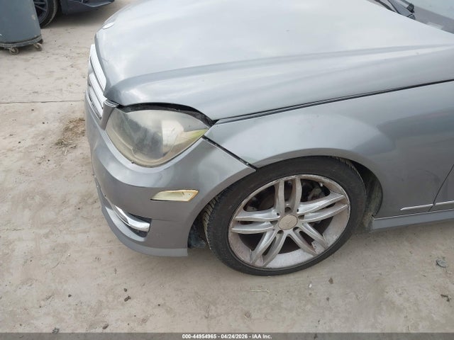 Aukcja sprzedaży 2014 Mercedes-benz C 250 Sport, vin: WDDGF4HB9ER311168, numer aukcji: 44954965