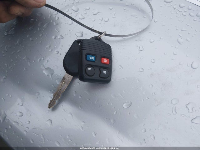 Продажа на аукционе авто 2005 Ford Mustang Gt Deluxe/gt Premium, vin: 1ZVFT82H955227391, номер лота: 44954972