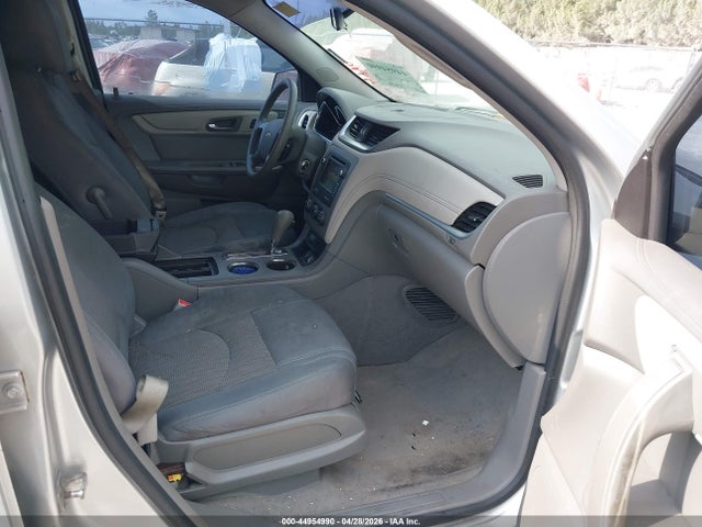 Продаж на аукціоні авто 2015 Chevrolet Traverse Ls, vin: 1GNKRFED0FJ270272, номер лоту: 44954990
