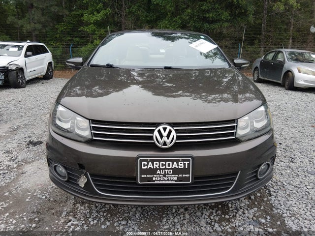 44955011 :رقم المزاد ، WVWFW8AHXDV001984 vin ، 2013 Volkswagen Eos Lux مزاد بيع