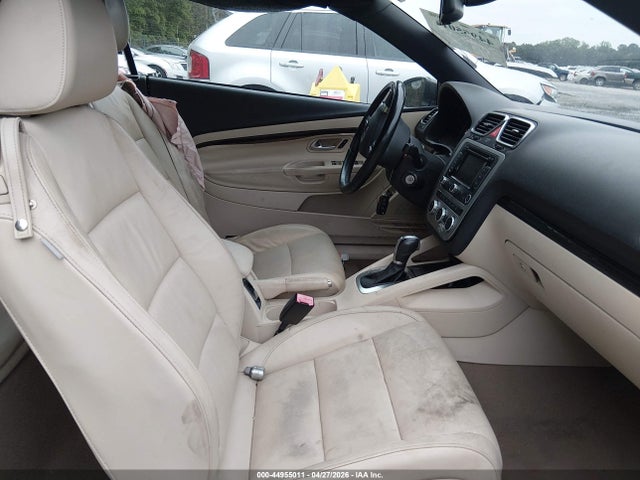 44955011 :رقم المزاد ، WVWFW8AHXDV001984 vin ، 2013 Volkswagen Eos Lux مزاد بيع