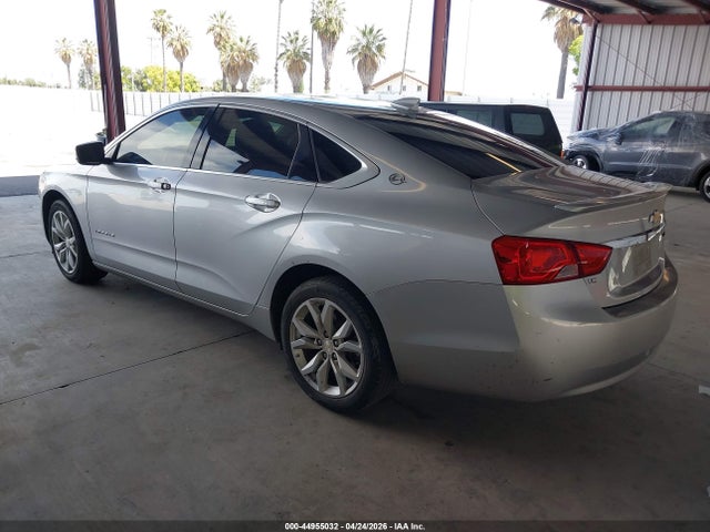 Chevrolet IMPALA 1LT 2018 2G1105S39J9156384 Image 3