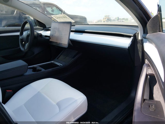 Tesla Model 3 Rear-wheel Drive 2023 5YJ3E1EA6PF684683 Image 5